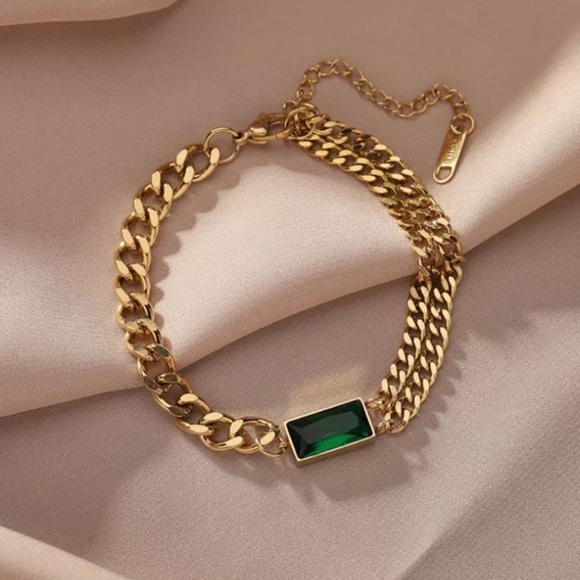 Crystal Green Gem Bracelet - Picture 1 of 2